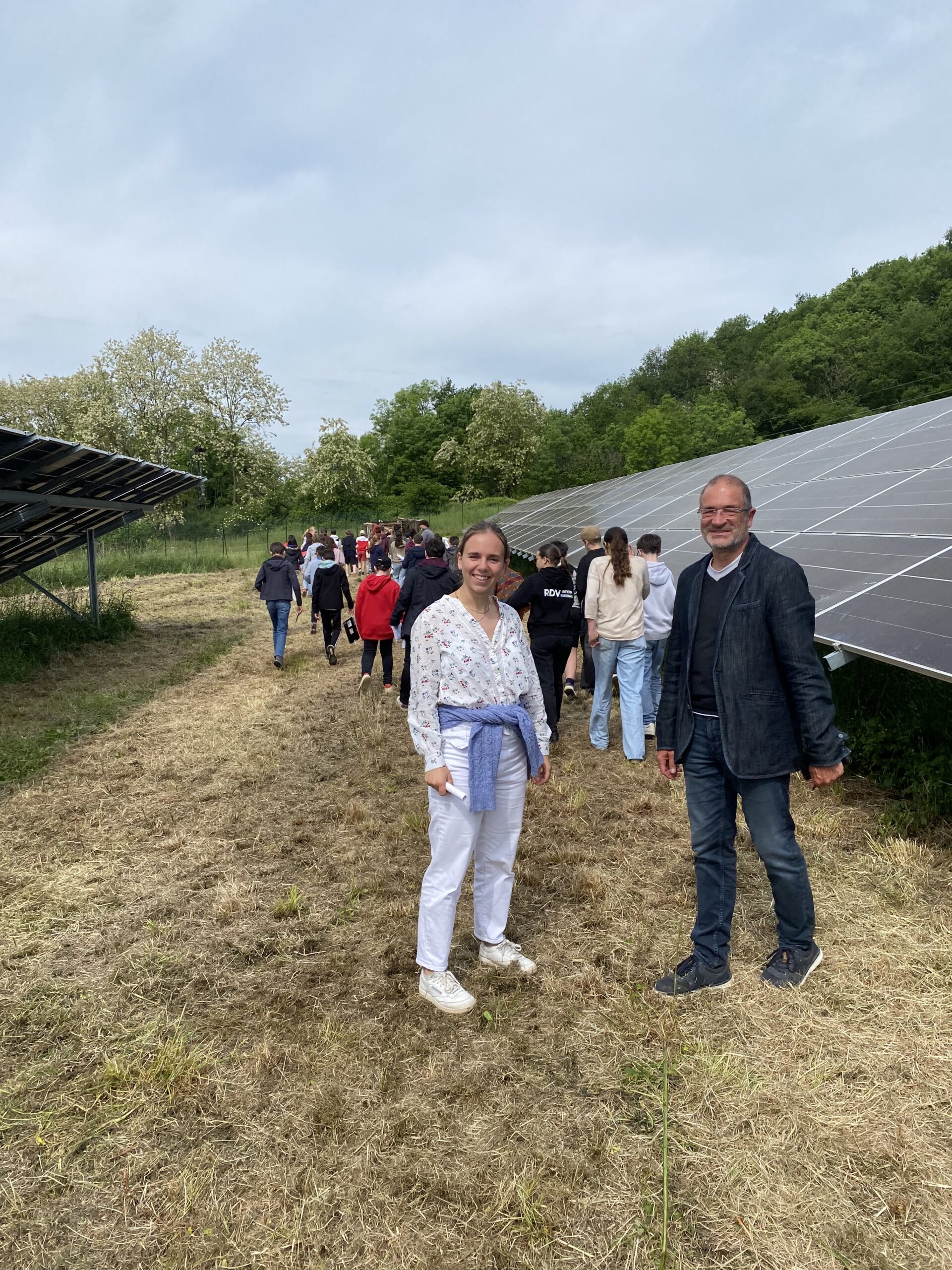 Visite du parc la Favarelle par des collégiens